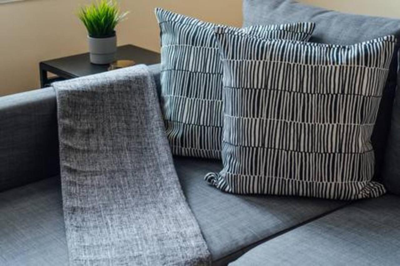 Cozy & Stylish 2Br Apt Near O'Hare Int'L Airport - Central Cozy Dunning Eksteriør billede